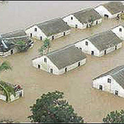 Аквафермам Намибии угрожает наводнение