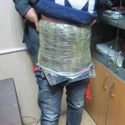 У граждан КНР, отправляющихся на родину, таможенники нашли 46,5 кг незадекларированного сушеного трепанга. Фото пресс-службы Уссурийской таможни