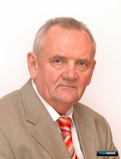 Эрнст СМЕЛОВ