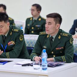 Противодействие незаконному промыслу водных биоресурсов рассмотрели участники 26-го Форума пограничных ведомств в Южно-Сахалинске. Фото пресс-службы правительства области
